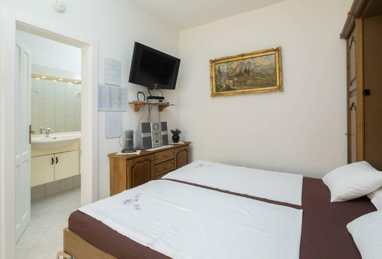 לוקבה Villa Contessa מראה חיצוני תמונה